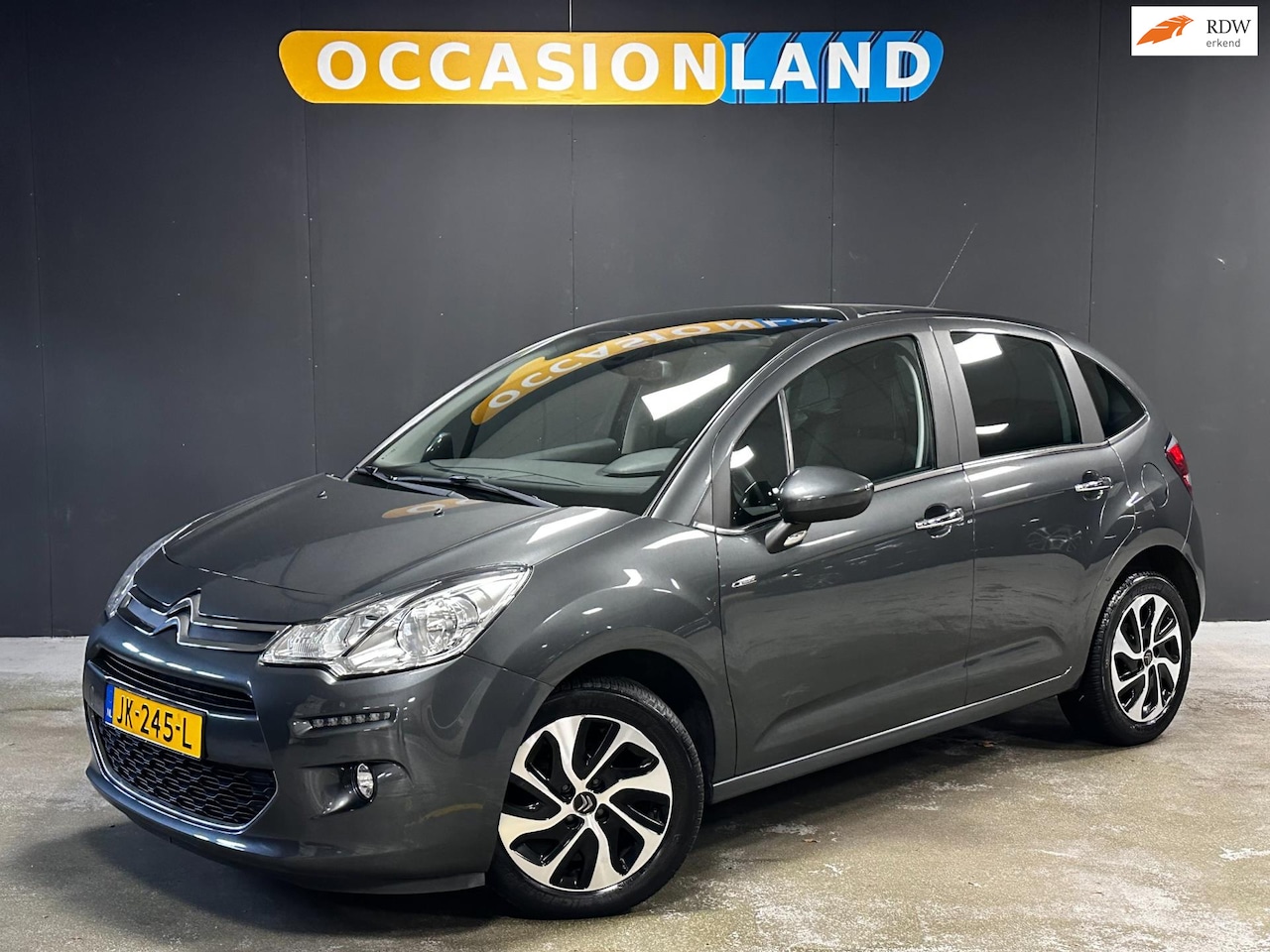 Citroën C3 - 1.2 PureTech Exclusive|TREKHAAK|BLUETOOTH|NAVI|CRUISE|CARPLAY|AIRCO| - AutoWereld.nl