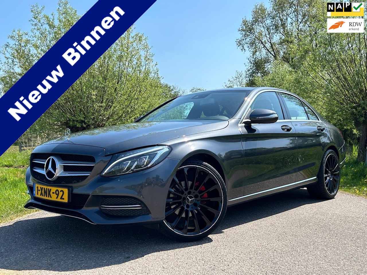 Mercedes-Benz C-klasse - 180 Edition / Airco / Navigatie / Elektrische Voorstoel / Cruise Control / LM-Velgen Zwart - AutoWereld.nl