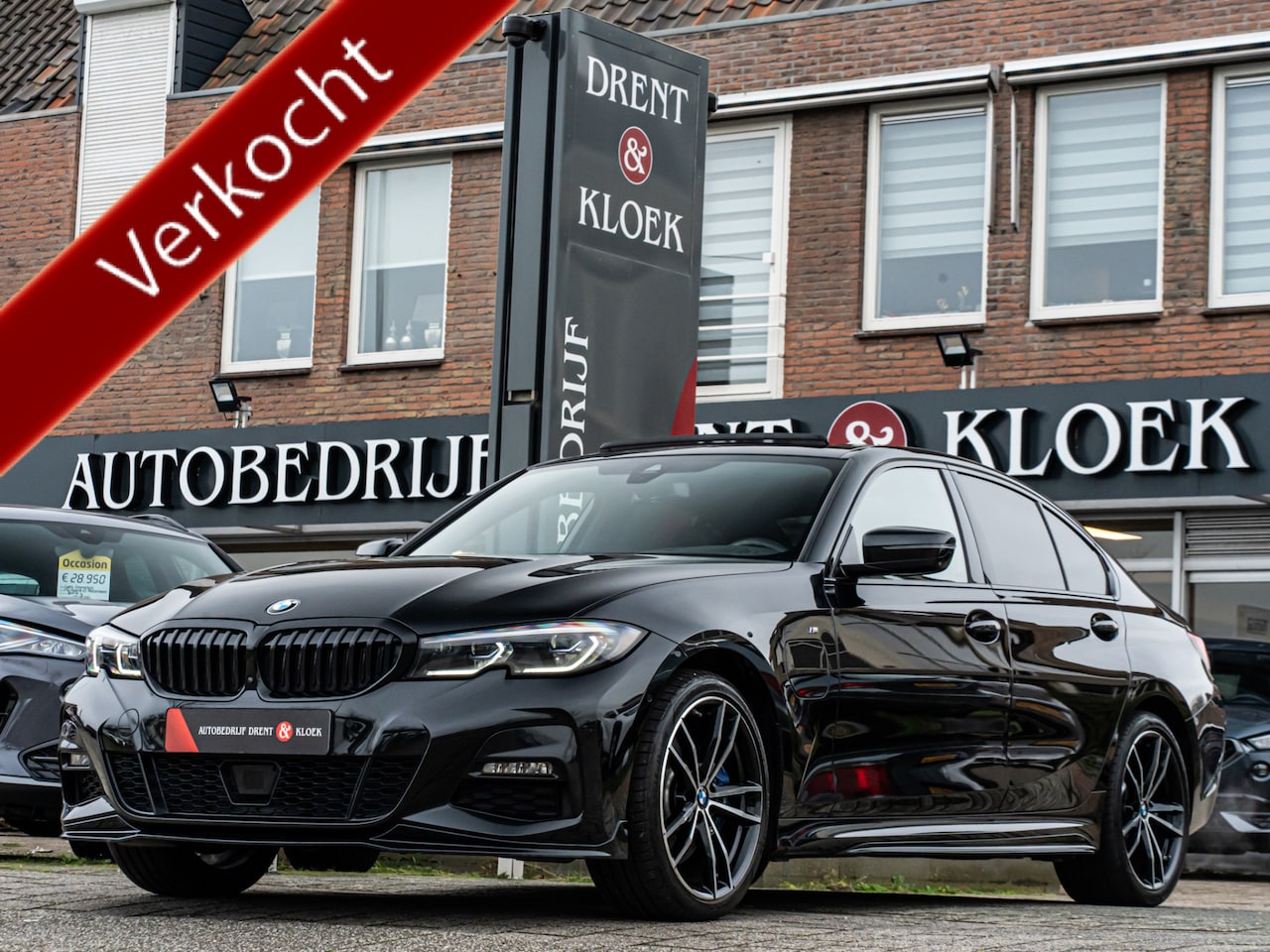 BMW 3-serie - 330e High Exe M-Sport PANO LASER HARMAN KARDON HUD 360 CAMERA MEMORY STOEL BOMVOL!! - AutoWereld.nl