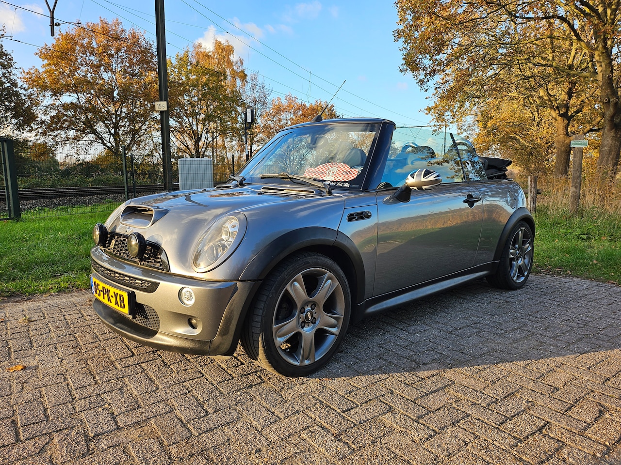 MINI Cabrio - 1.6 Cooper S Chili Supercharged Cabriolet - AutoWereld.nl