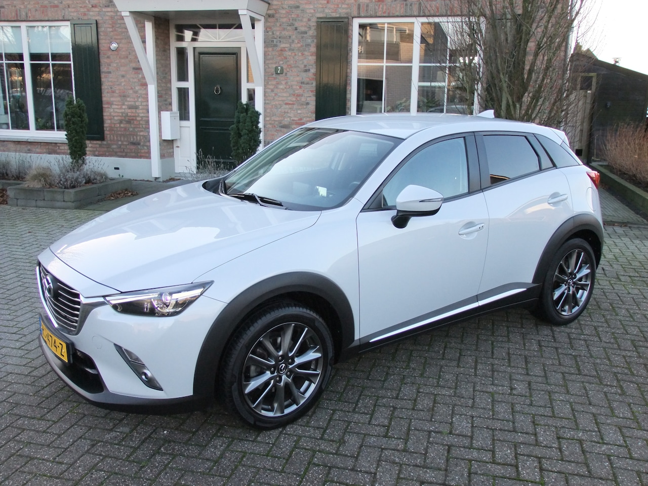 Mazda CX-3 - 2.0 SkyActiv-G 120 GT-Luxury , Led , Camera , Leder , Navi, Hud enz . - AutoWereld.nl
