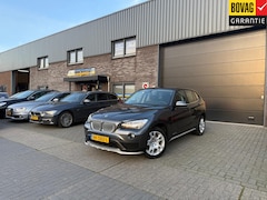 BMW X1 - sDrive18d Executive | 1E EIGENAAR | 12MND GARANTIE | AUTOMAAT | NAVI | CRUISE | TREKHAAK |