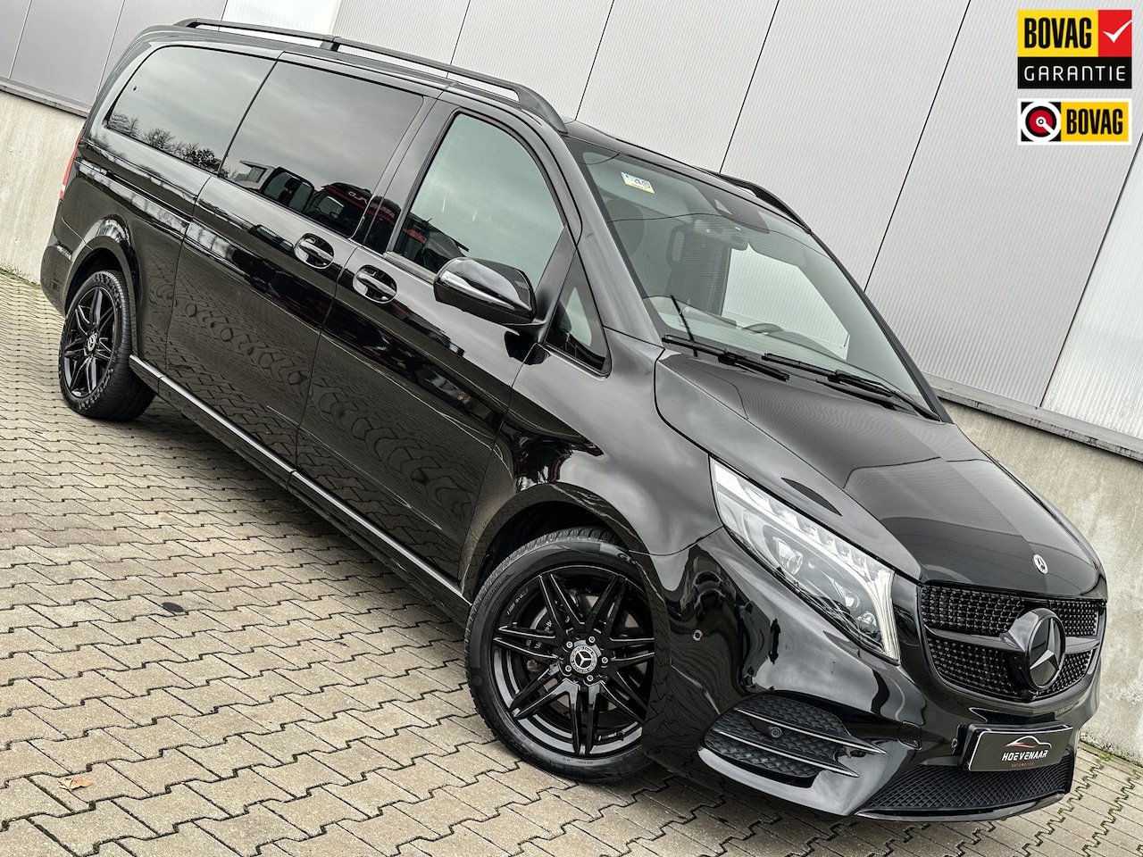 Mercedes-Benz V-klasse - 300d Extra Lang L3 AMG Night Pak Burmester Sfeervr Vol Elec Deuren - AutoWereld.nl