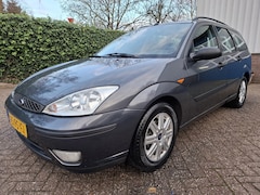 Ford Focus Wagon - 1.6-16V CLIMAT/CRUISE/NAVI/PDC.A/LEER AUTOMAAT 100PK