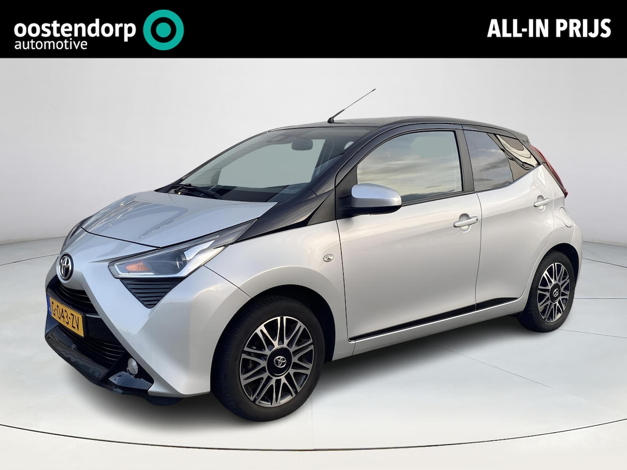 Toyota Aygo - 1.0 VVT-i x-clusiv | Automaat | Climate Control | Apple CarPlay & Android Auto | LM velgen - AutoWereld.nl