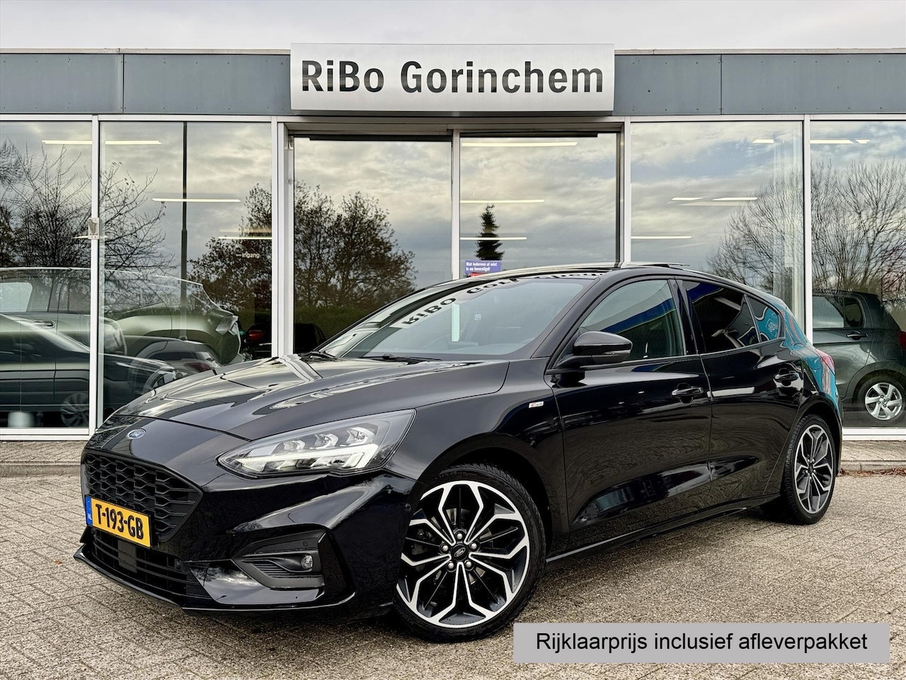 Ford Focus - 1.5 ST Line * Automaat * B&O * Camera * Panorama - AutoWereld.nl