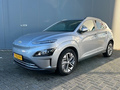Hyundai Kona Electric - EV Pure 64 kWh 204pk | LED | Camera | Climate | Carplay | Keyless entry | Navigatie | 17"