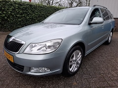 Skoda Octavia Combi - 1.2 TSI CLIMAT/CRUISE/NAVI/TREKHAAK/CRUISE/PDC.A 105PK