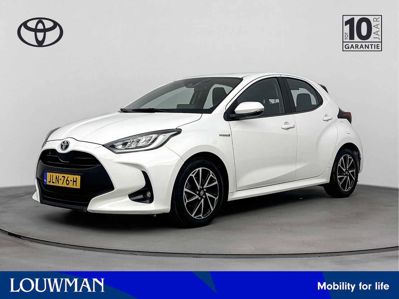 Toyota Yaris - 1.5 Hybrid 115 Active Plus | 16" Lichtmetalen velgen | Parkeercamera | Apple Carplay -/ An - AutoWereld.nl