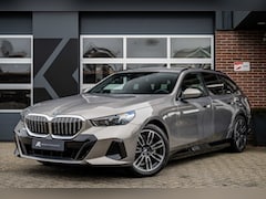 BMW 5-serie Touring - xDrive M Sport | Harman/Kardon | Trekhaak | Camera | ACC | Leder | 19 Inch |