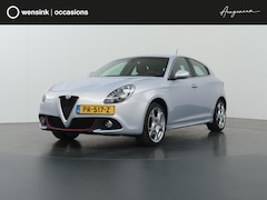 Alfa Romeo Giulietta - 1.4 Turbo MultiAir Super | Trekhaak | Navigatie | Bose | Lederen Bekleding | Climate Contr