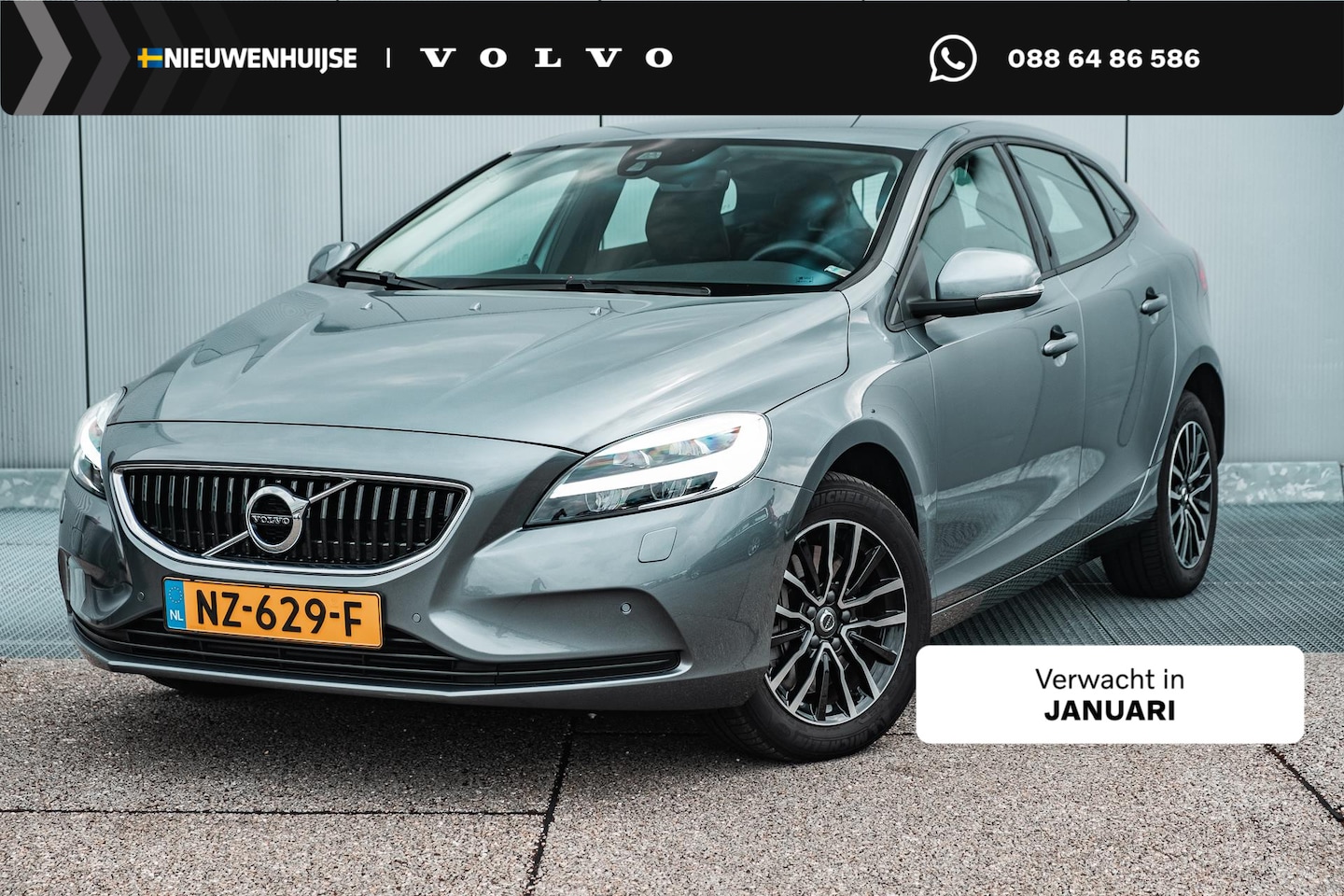 Volvo V40 - T2 Geartronic Nordic+ | Trekhaak | Lederen bekleding | Standkachel | Navigatie | Parkeerse - AutoWereld.nl