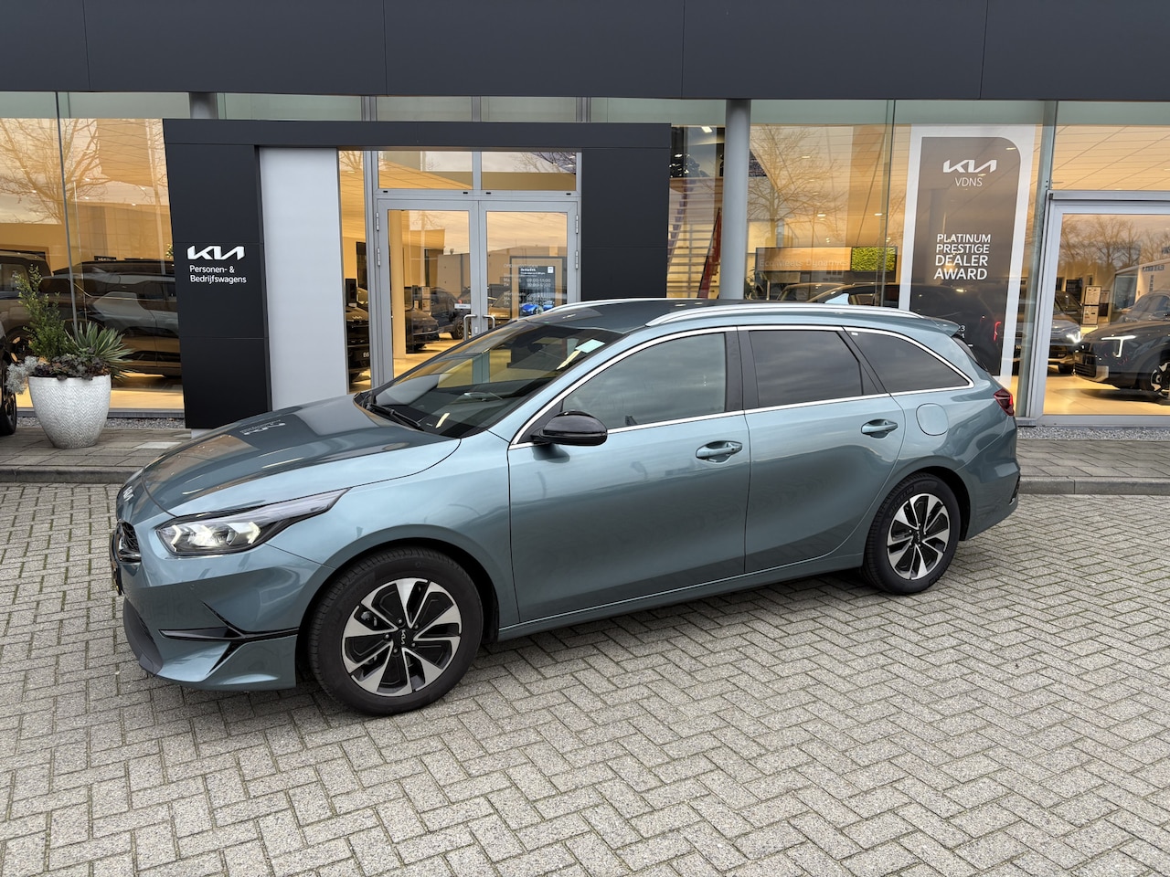 Kia Cee'd Sportswagon - Ceed 1.0 T-GDi Design Edition info Roel 0492-588951 - AutoWereld.nl