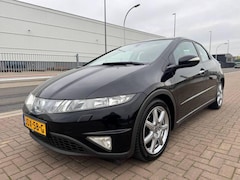 Honda Civic - 1.8 Executive /Leder/Panoramadak/Stoelverwarming
