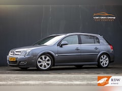 Opel Signum - 2.2-16V Elegance climate en cruise parkeersens