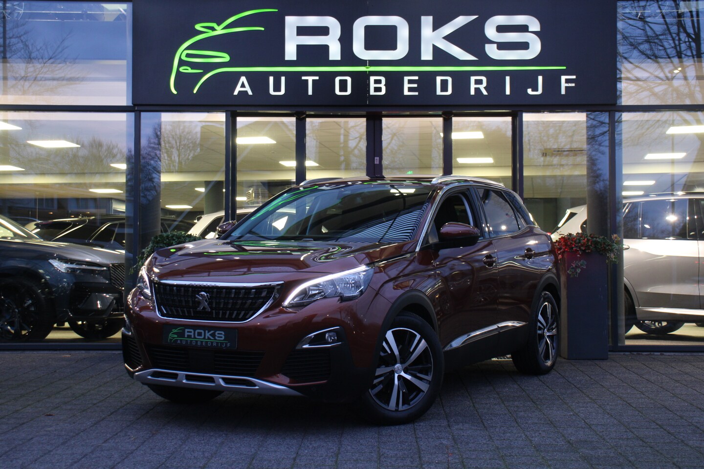 Peugeot 3008 - 1.2 PureTech Première Navi/Camera/Keyless/Panoramadak - AutoWereld.nl