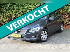 Volvo V60 - 1.6 D2 Kinetic 114PK | Navigatie | Parkeersensoren | Trekhaak | Climate Control | Cruise C