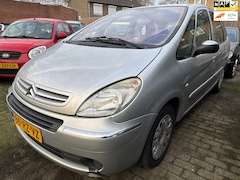 Citroën Xsara Picasso - 1.8i-16V Attraction 1 JAAR APK