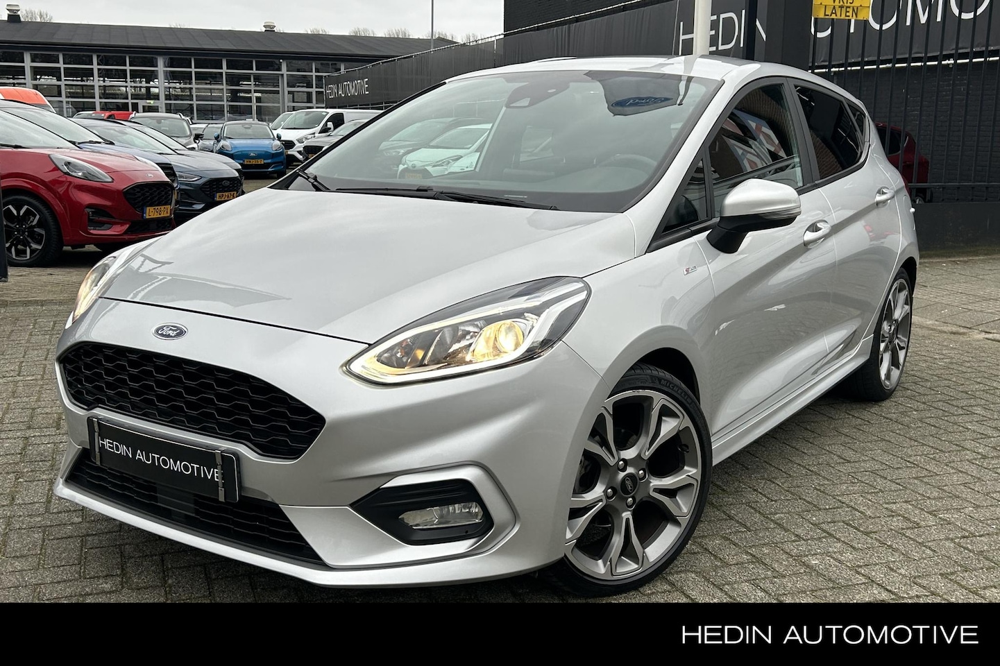 Ford Fiesta - 1.0 EcoBoost ST-Line | 18 inch | Winter Pack | Comfort Pack | Keyless | Design Pack - AutoWereld.nl