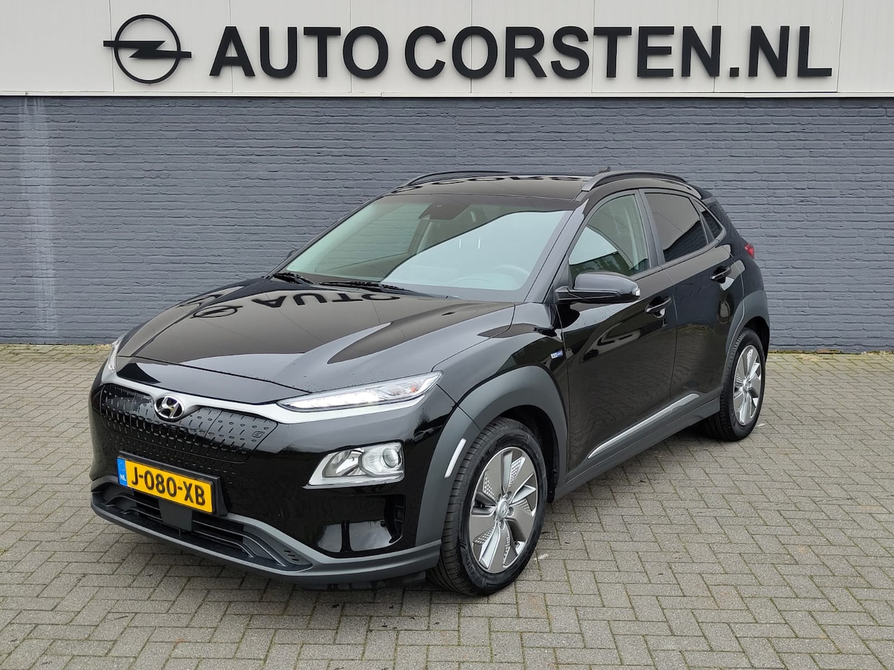 Hyundai Kona Electric - EV 64kWh SOH 100% Warmtepomp Adap.Cruise Apple Carplay Android Auto Navi Camera Pdc Fashio - AutoWereld.nl