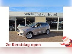 Ford Kuga - 1.5 EcoBoost Vignale *Pano*Camera*Winter-Pack*Trekhaak*Carplay* Rijklaar