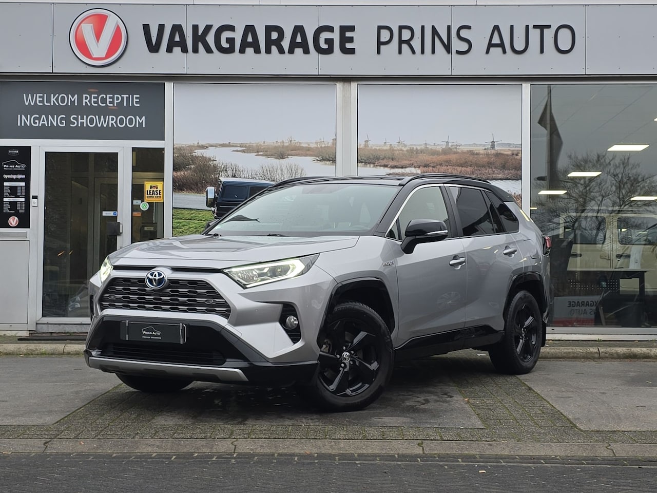 Toyota RAV4 - 2.5 Hybrid Bi-Tone |NAVI|CARPLAY|CAMERA|STOELVERW.|LEDER| - AutoWereld.nl