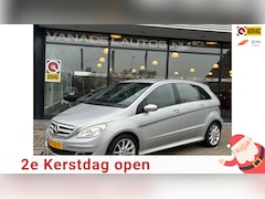 Mercedes-Benz B-klasse - 150 Navi Cruise Airco 17" LM-Velgen Bluetooth Nieuwe APK