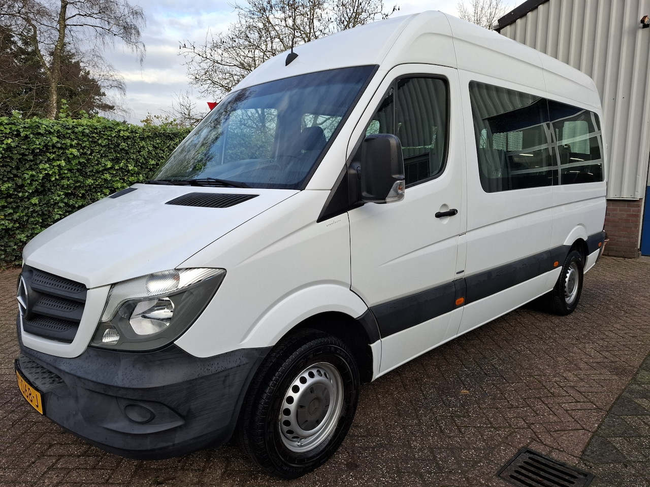 Mercedes-Benz Sprinter - 314 2.2 CDI 20995.- INCL BTW 9-PERSOONS ROLSTOELVERVOER 143PK - AutoWereld.nl