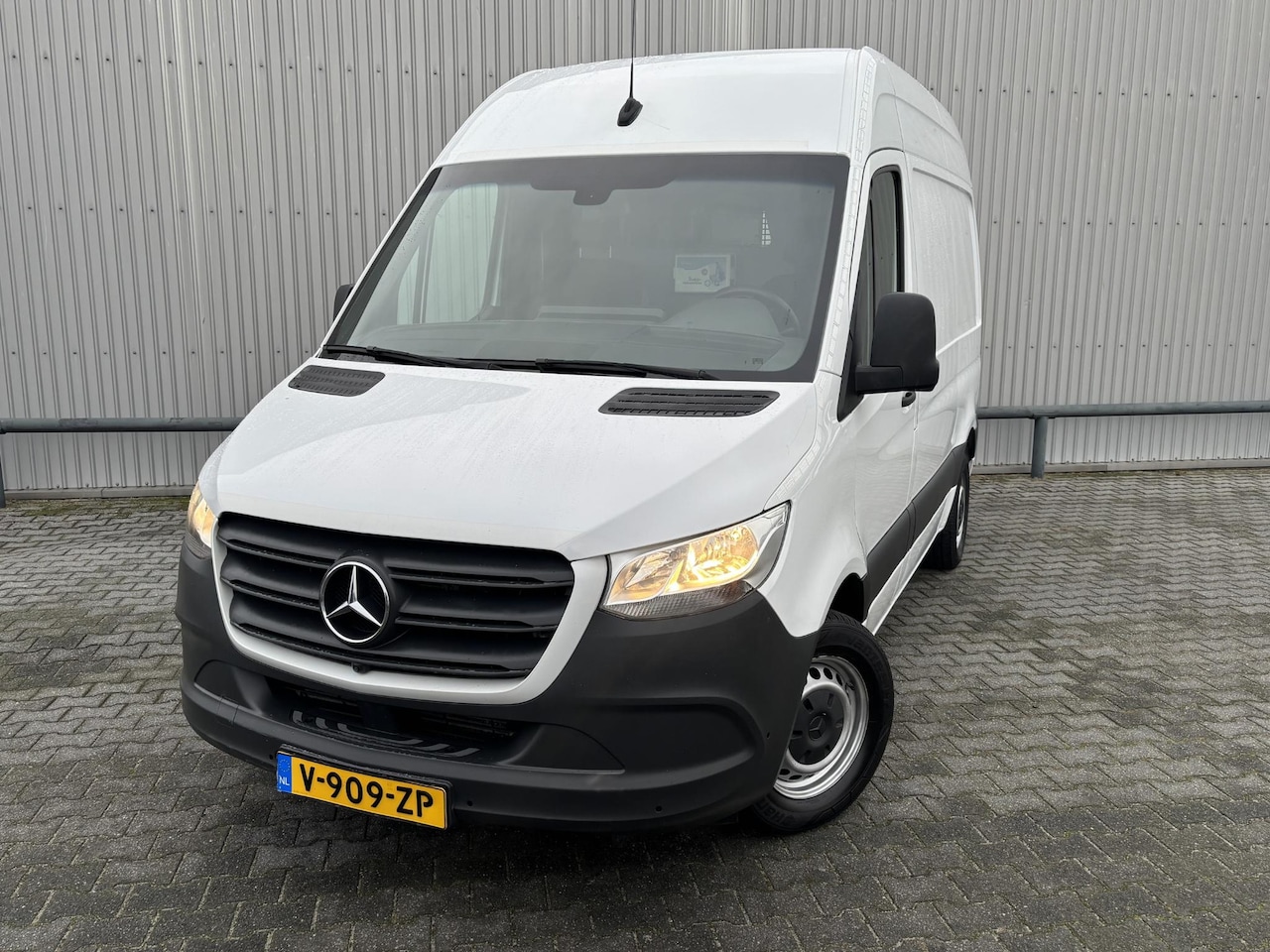 Mercedes-Benz Sprinter - 2.2 CDI L1H2*A/C*CRUISE*CAM*OMVORMER*WERKPLAATS* - AutoWereld.nl
