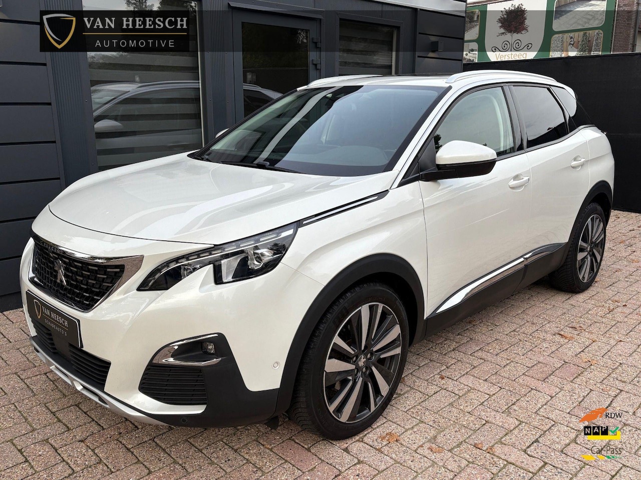 Peugeot 3008 - 1.2 PureTech Première | Navi Panoramadak Camera - AutoWereld.nl