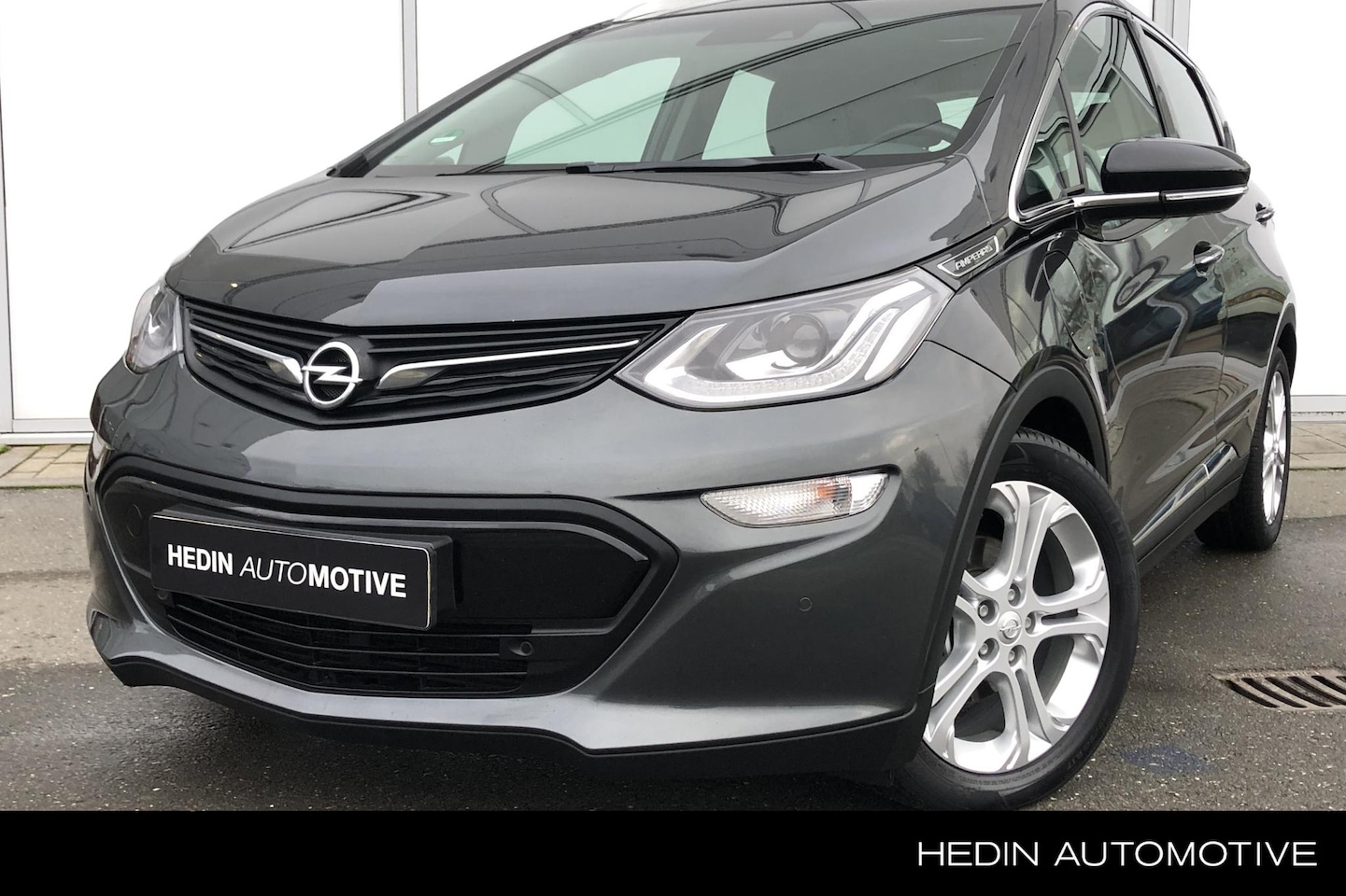 Opel Ampera-e - Business executive 60 kWh | Navigatie via App | Trekhaak | Stuur/Stoelverwarming | Apple C - AutoWereld.nl
