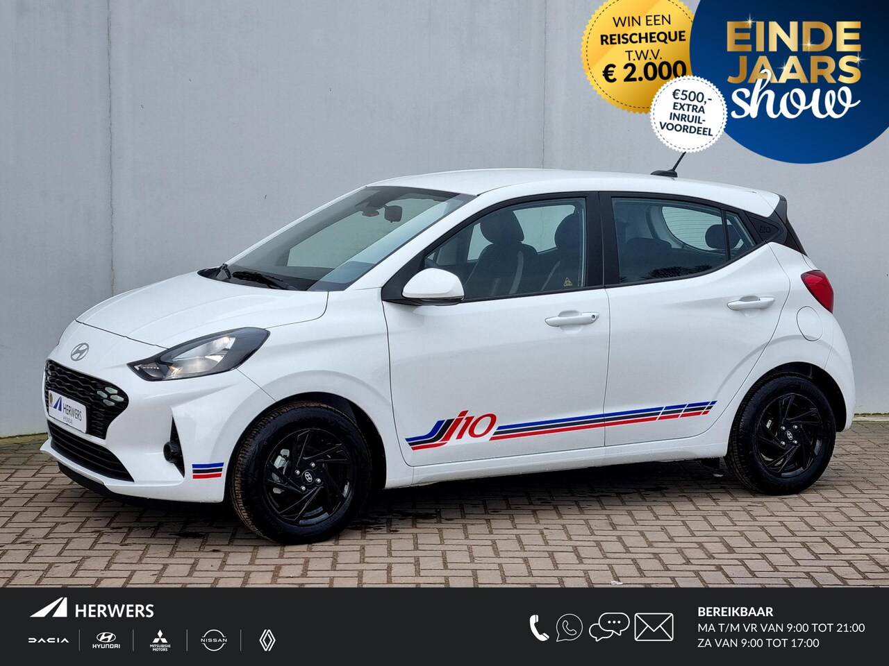 Hyundai i10 - 1.0 Black Line Smart / €2450,- Voordeel Op Nieuwprijs / Rijklaarprijs / Direct Leverbaar / - AutoWereld.nl