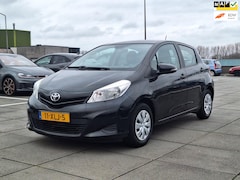 Toyota Yaris - €3750, -1.0 VVT-i Comfort 5 Drs Airco Apk 2026