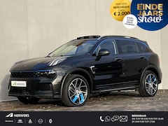 Lynk & Co 01 - 1.5 Automaat / 1.800 kg trekgewicht / Panorama schuifdak / Adaptieve CC / Navigatie / Appl