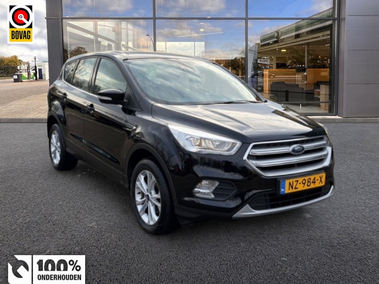 Ford Kuga - 1.5 Titanium | Camera | Trekhaak | verw. voorruit | Android auto - AutoWereld.nl