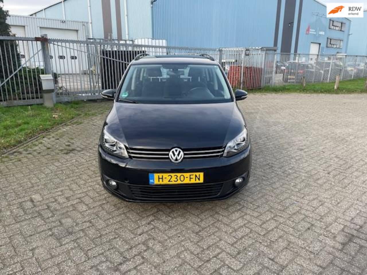 Volkswagen Touran - 1.6 TDI Trendline BlueMotion 1.6 TDI Trendline BlueMotion - AutoWereld.nl