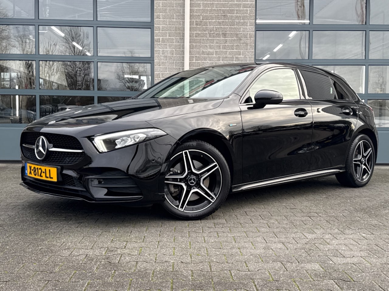 Mercedes-Benz A-klasse - 250 e Business Solution AMG Limited 250 e Business Solution AMG Limited - AutoWereld.nl