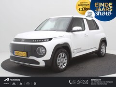 Hyundai Inster - Pulse 49 kWh / Navigatie / Parkeersensoren voor & achter / 15" LMV / Verschuifbare achterb