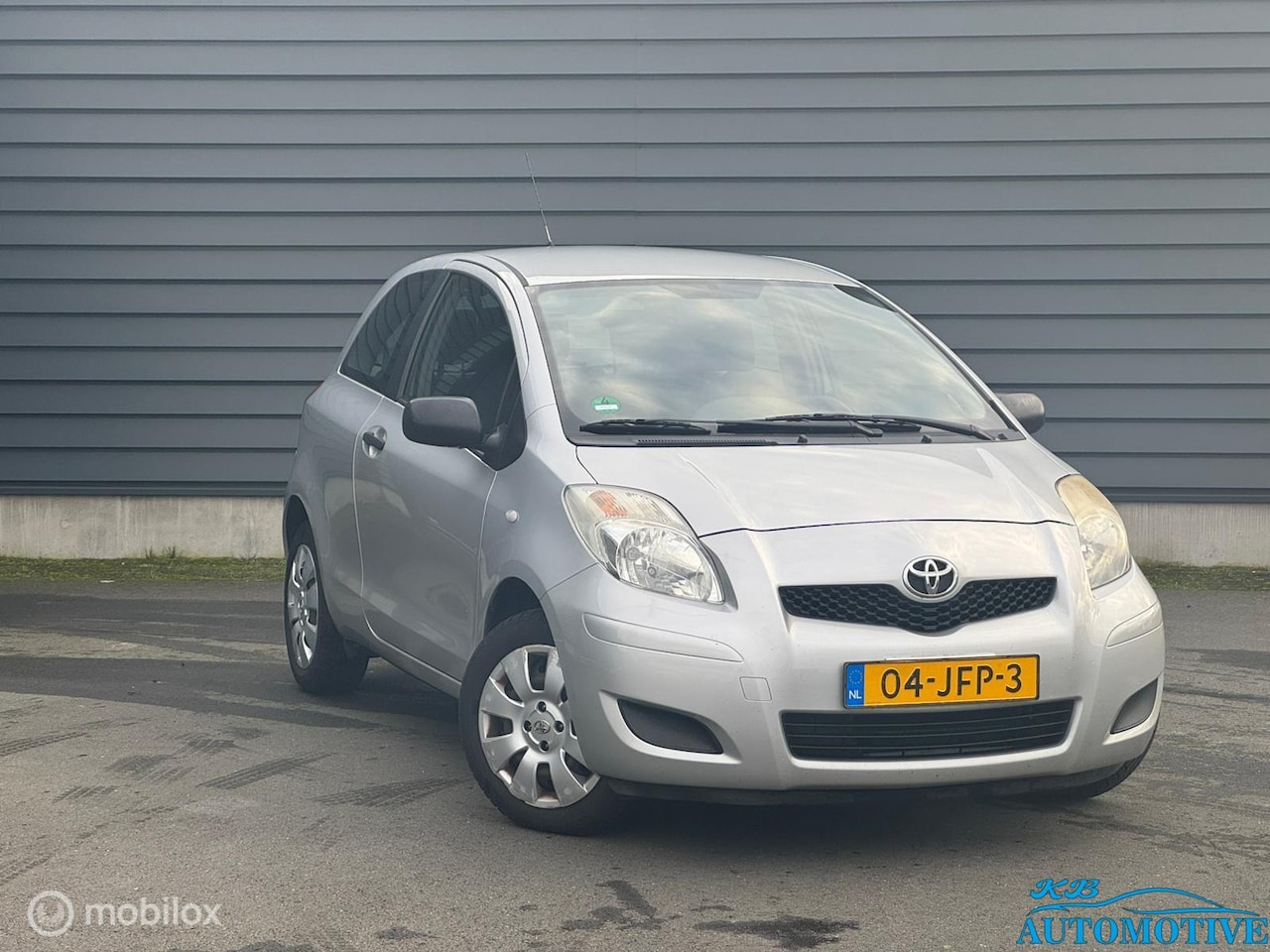 Toyota Yaris - 1.3 VVT-i Comfort 1.3 VVTi Comfort - AutoWereld.nl
