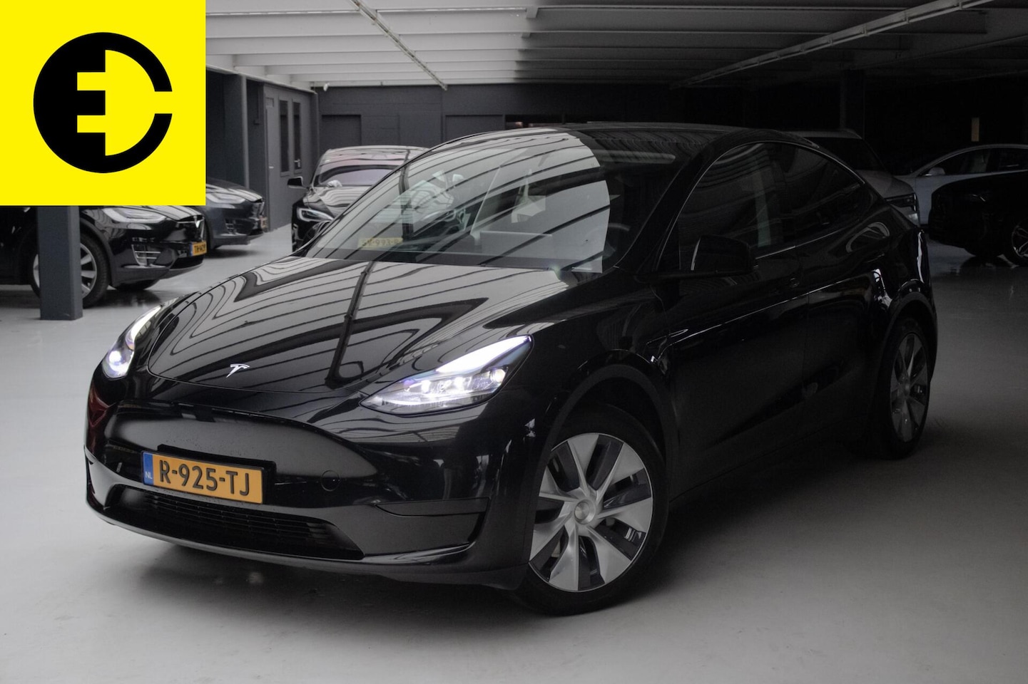Tesla Model Y - RWD 58 kWh | LFP batterij | Enhanced autopilot | Warmtepomp - AutoWereld.nl
