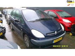 Citroën Xsara Picasso - 1.8i-16V Différence 2 airco elek pak nap apk