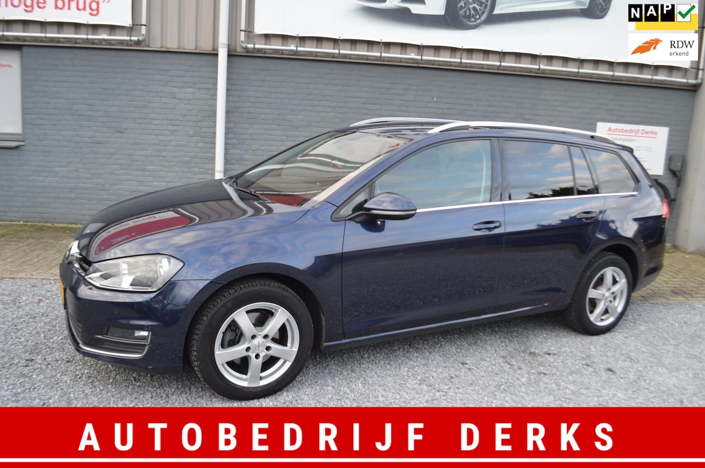 Volkswagen Golf Variant - 1.2 TSI Business Edition Connected AUT Navi Trekhaak Leer ACC - AutoWereld.nl