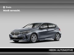 BMW 1-serie - 118i Executive Edition | M-Sport | Sportstoelen | Stoelverwarming | PDC |