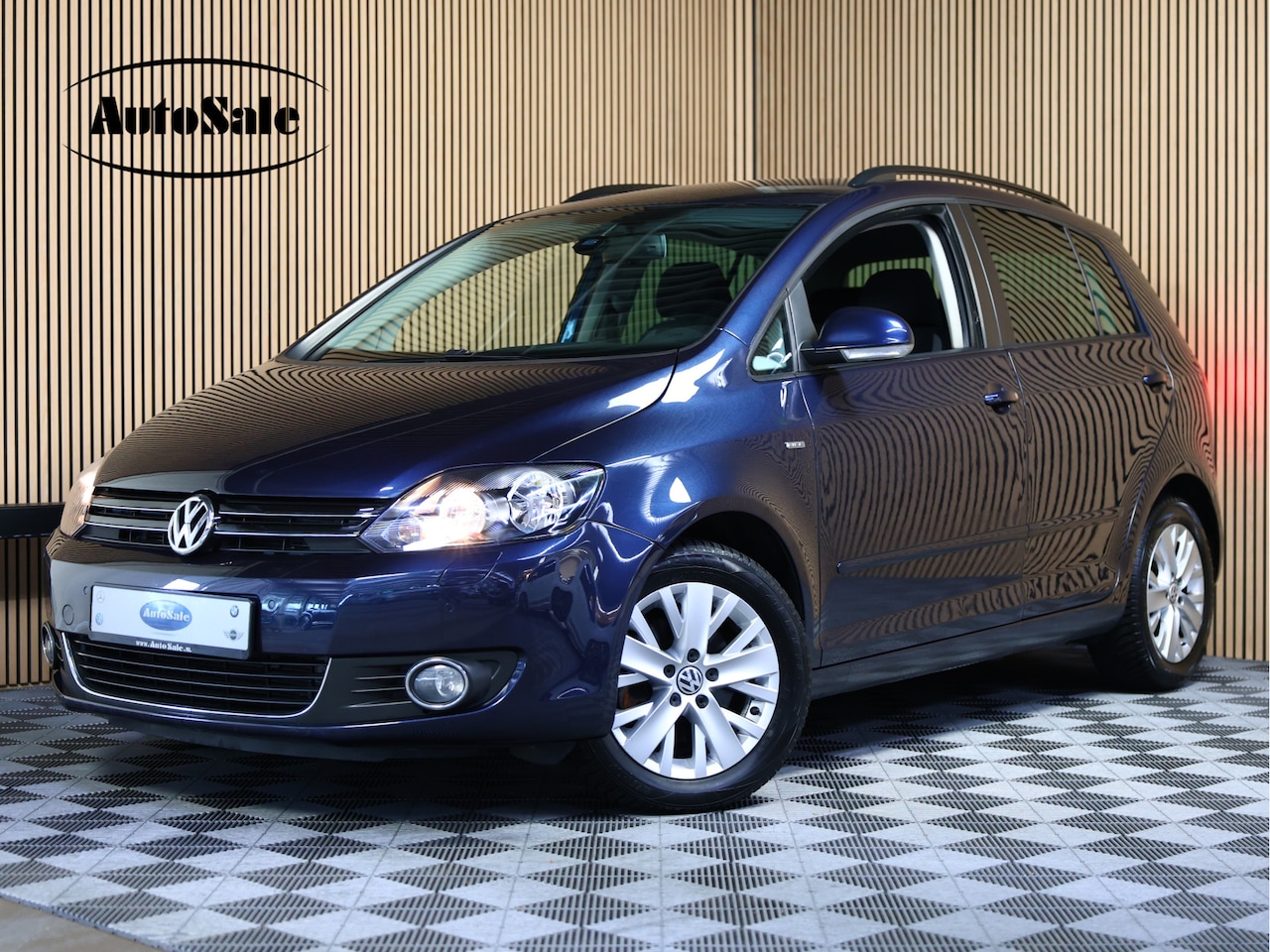 Volkswagen Golf Plus - 1.4 TSI DSG Highline 2eEIG STOELVW PDC CLIMA LMV '11 - AutoWereld.nl