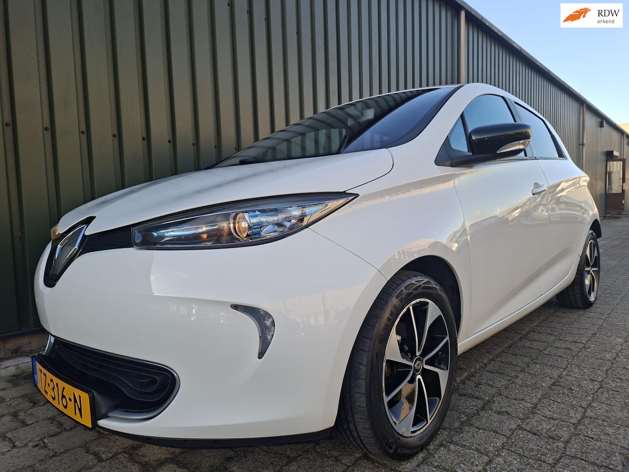 Renault Zoe - Q210 Life Quickcharge 22 kWh (Incl Accu) Nieuwe APK - AutoWereld.nl