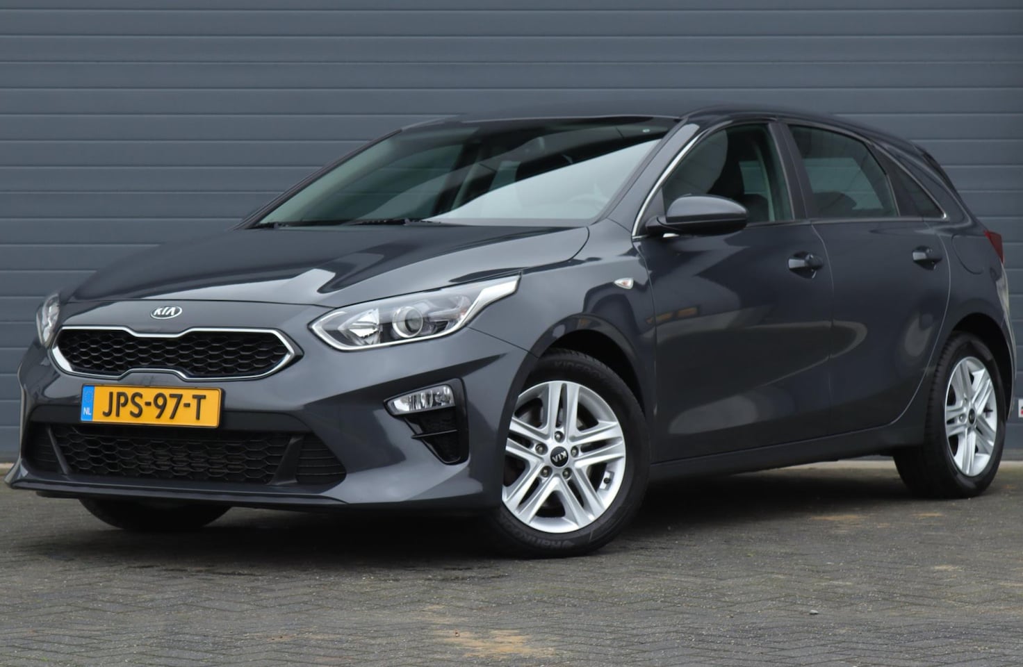 Kia Cee'd - CEED 1.5 T-GDi DynamicLine automaat / carplay / camera - AutoWereld.nl
