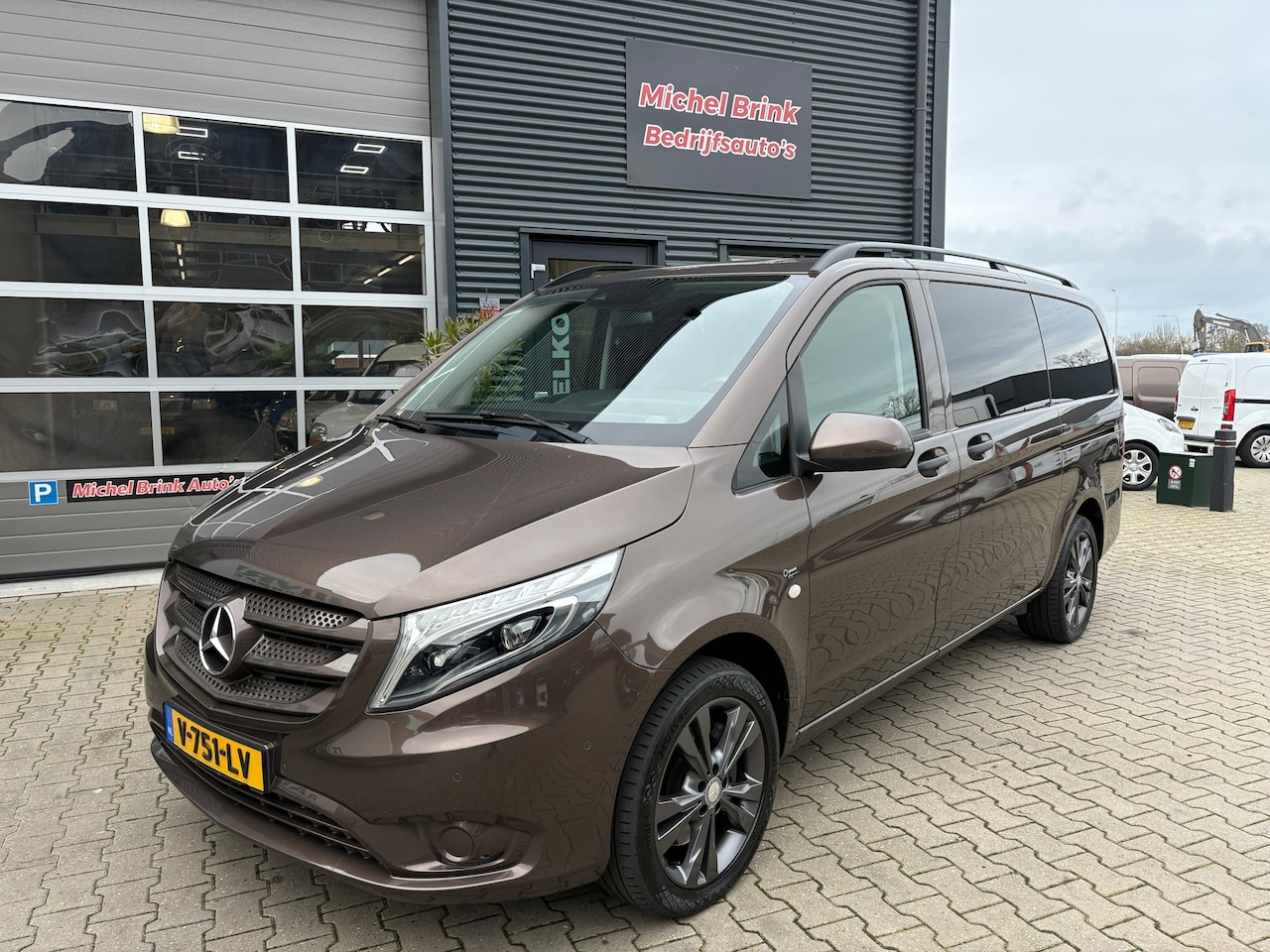 Mercedes-Benz Vito - 119 CDI 4x4 Dubbele Cabine - AutoWereld.nl