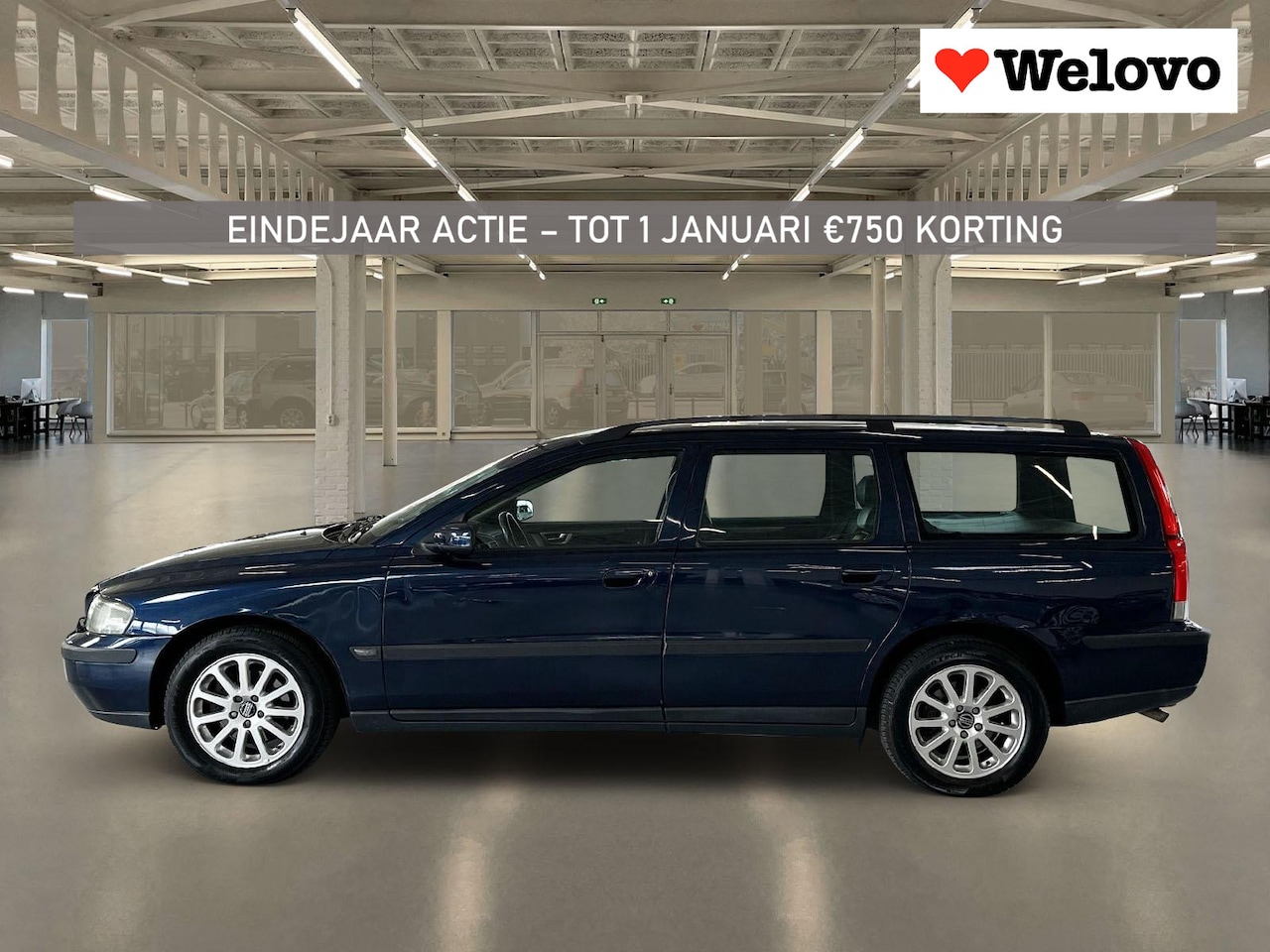 Volvo V70 - 2.4 Comfort Line Dealer onderhouden, distributie vervangen, garantie+ rijklaar.. - AutoWereld.nl