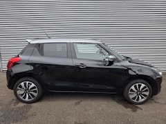 Suzuki Swift - 1.0 Stijl Smart Hybr Two tone