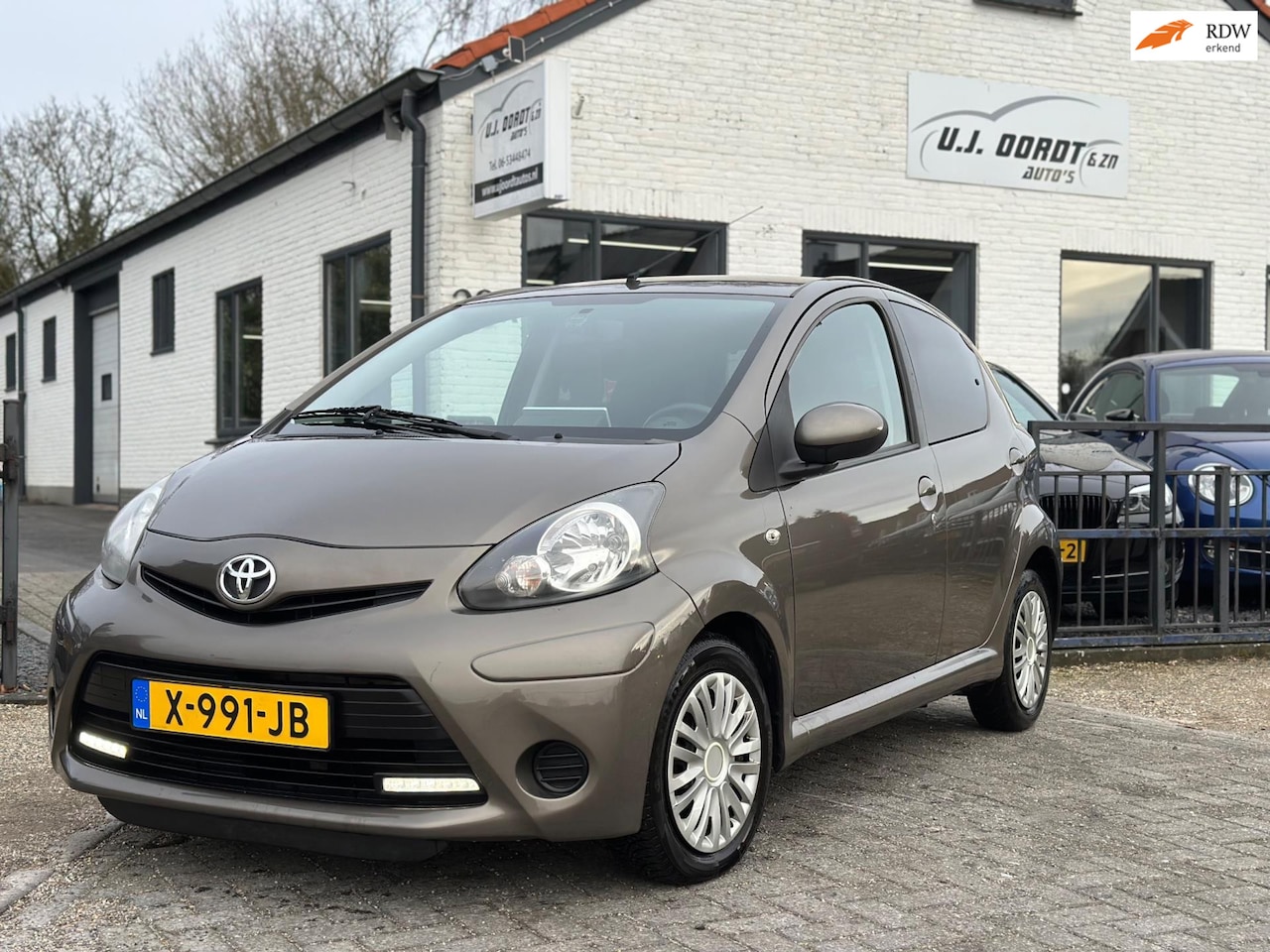 Toyota Aygo - 1.0 VVT-i Aspiration A/C|carplay|netjes! - AutoWereld.nl